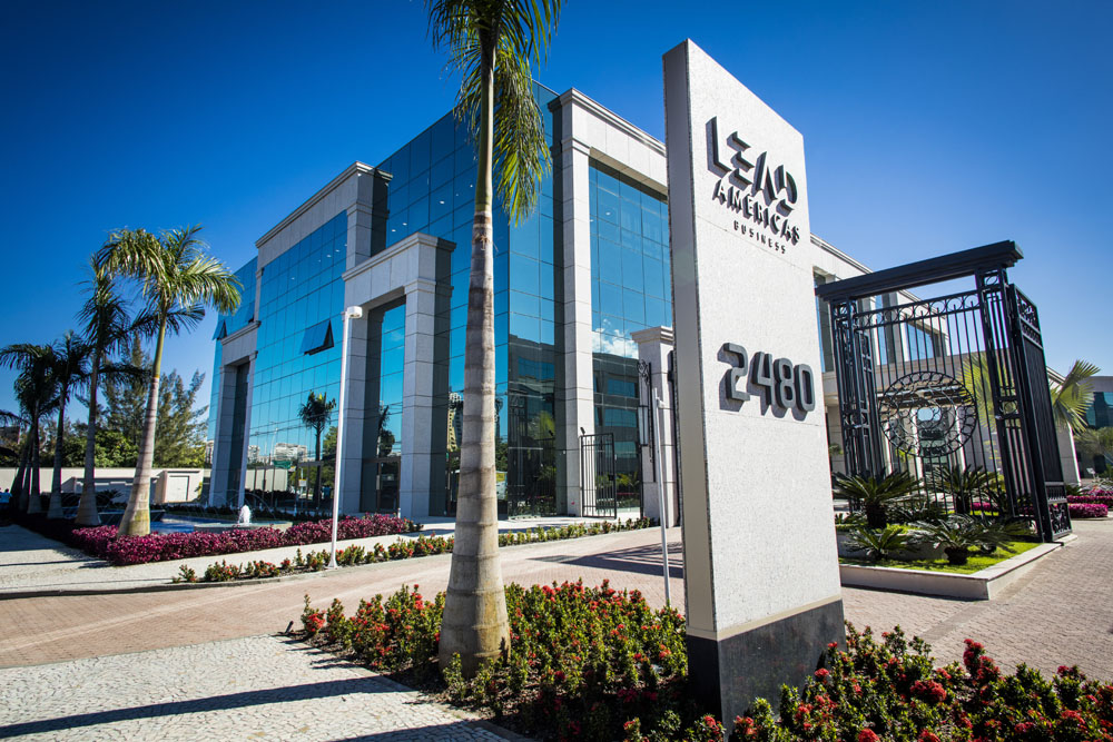 Lead Americas Business - Triumph -- Fachada