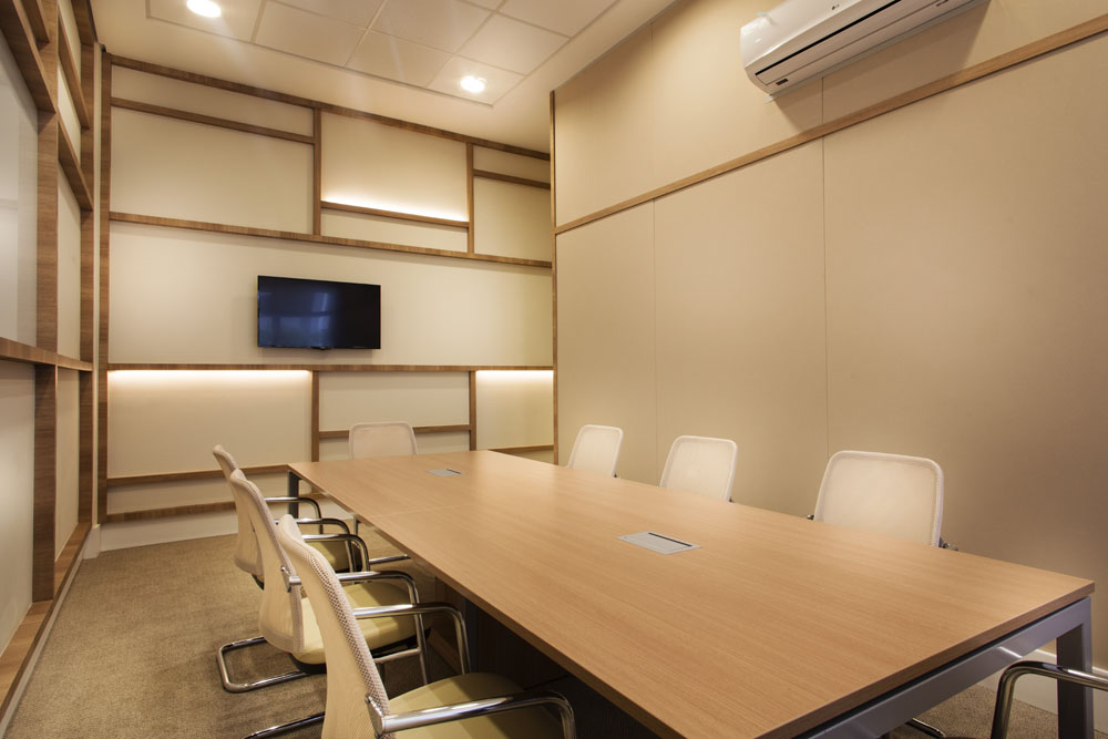 Lead Américas Business -- Sala de Reunião