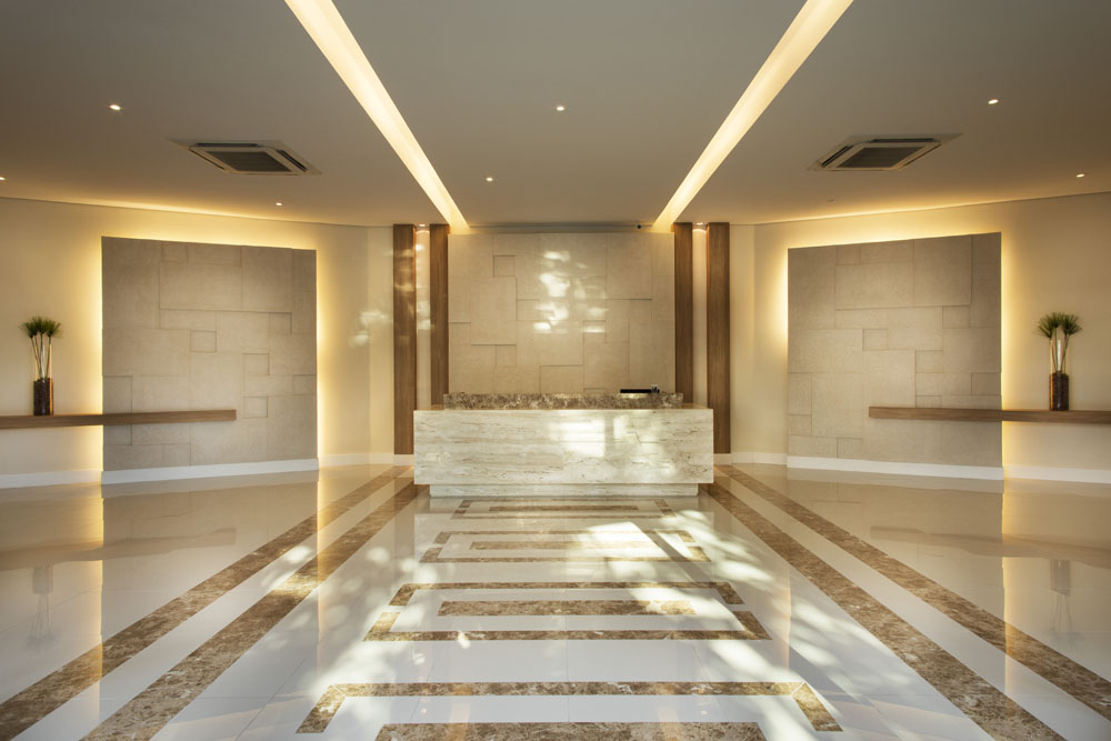 Lead Americas Business - Triumph -- Lobby