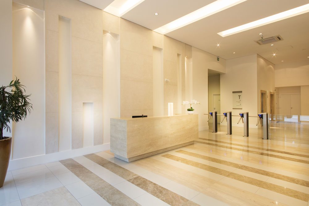 Lead Americas Business - Triumph -- Lobby