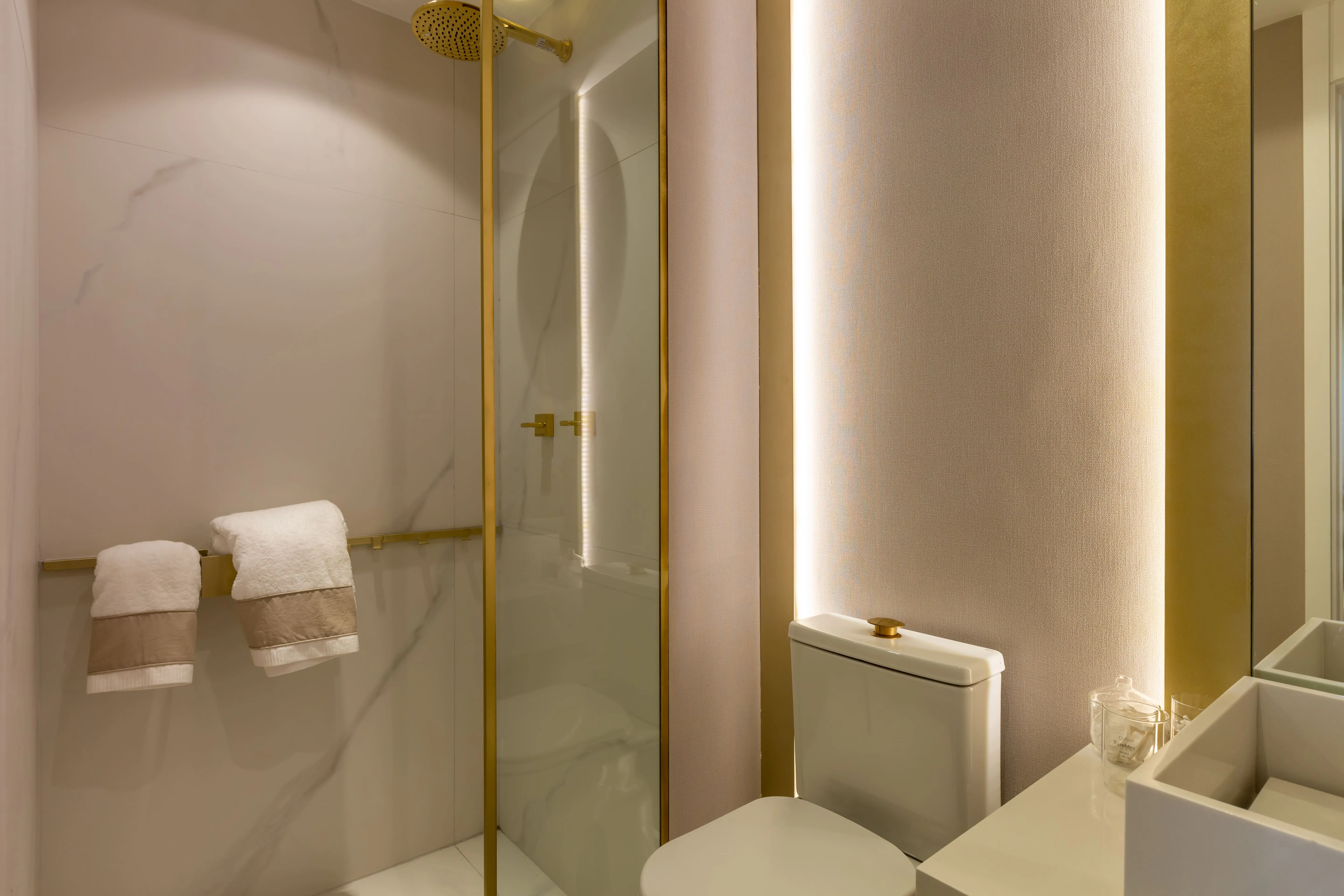 Foto Real Apartamento Decorado 45 m² I Banheiro Suíte