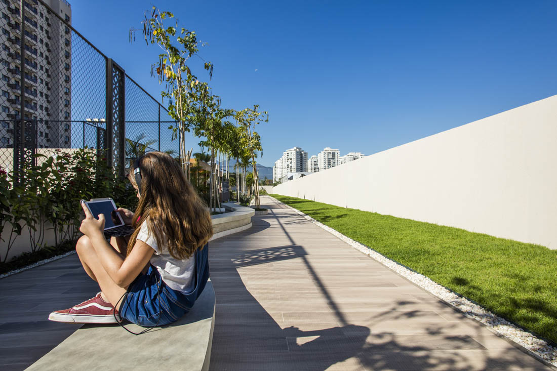 RJZ Cyrela Like Residencial Club -- Área comum