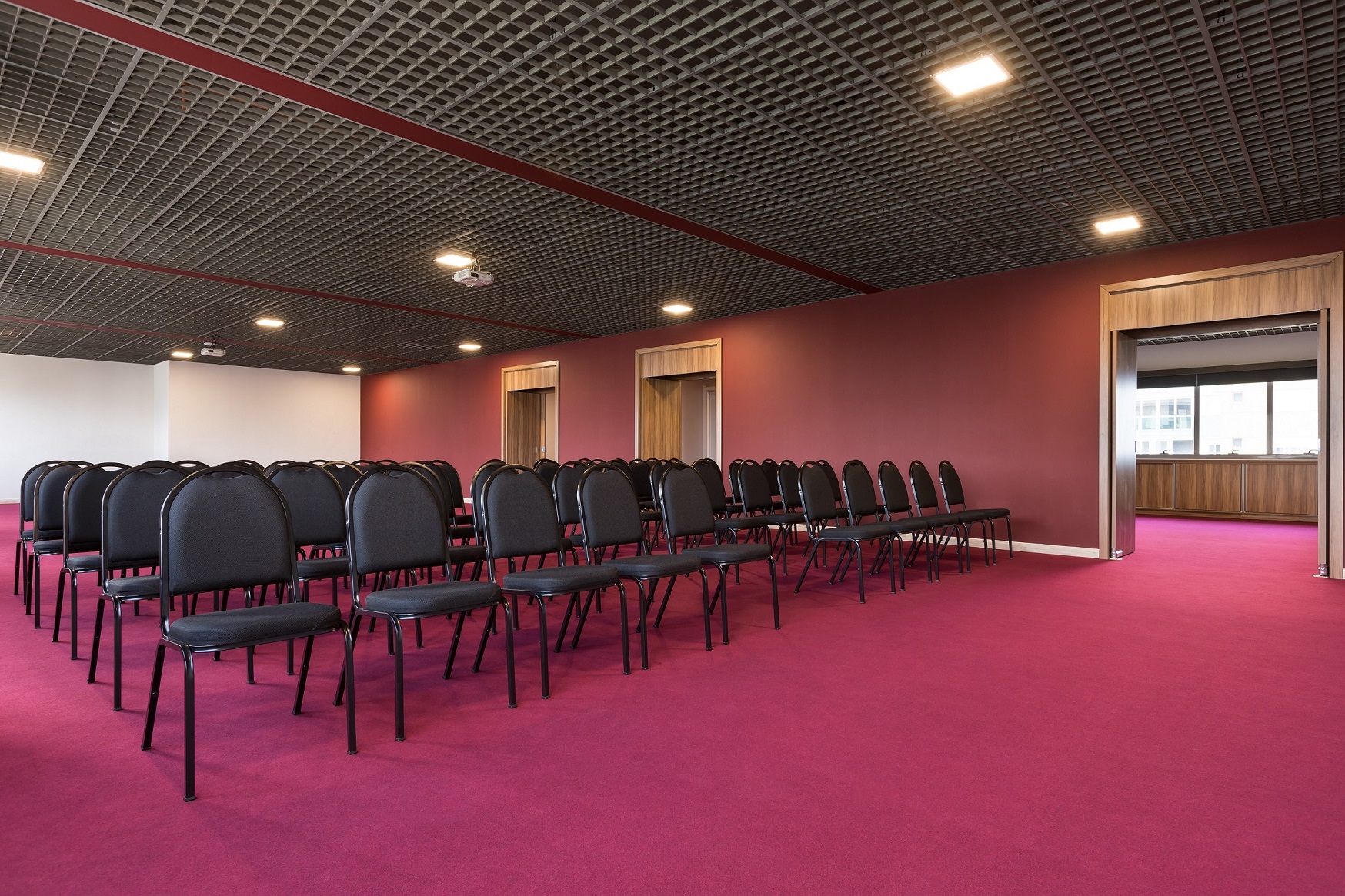 Axis Triple Business -- Auditório