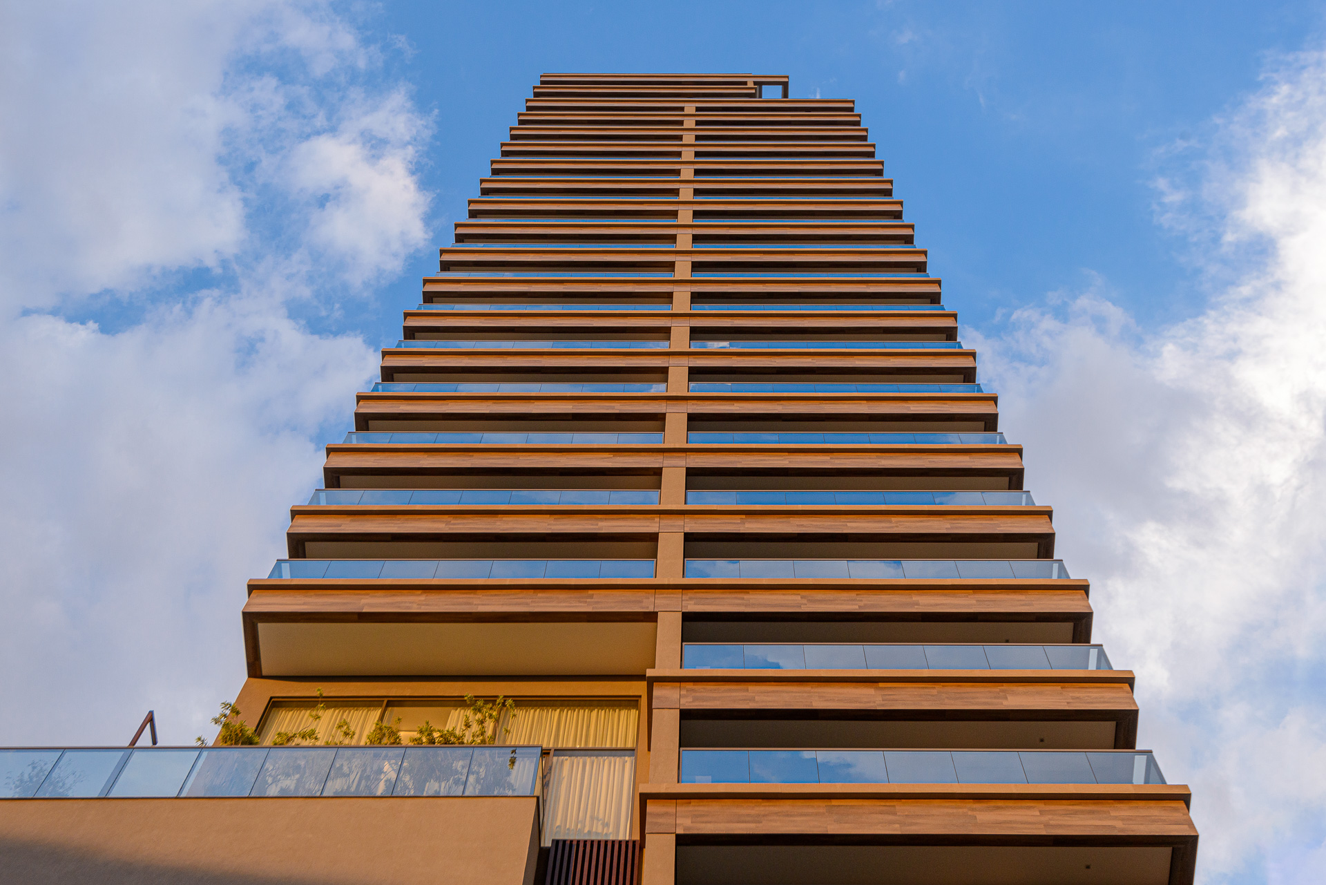 Haus by Yoo -- Foto do Empreendimento Pronto Fachada