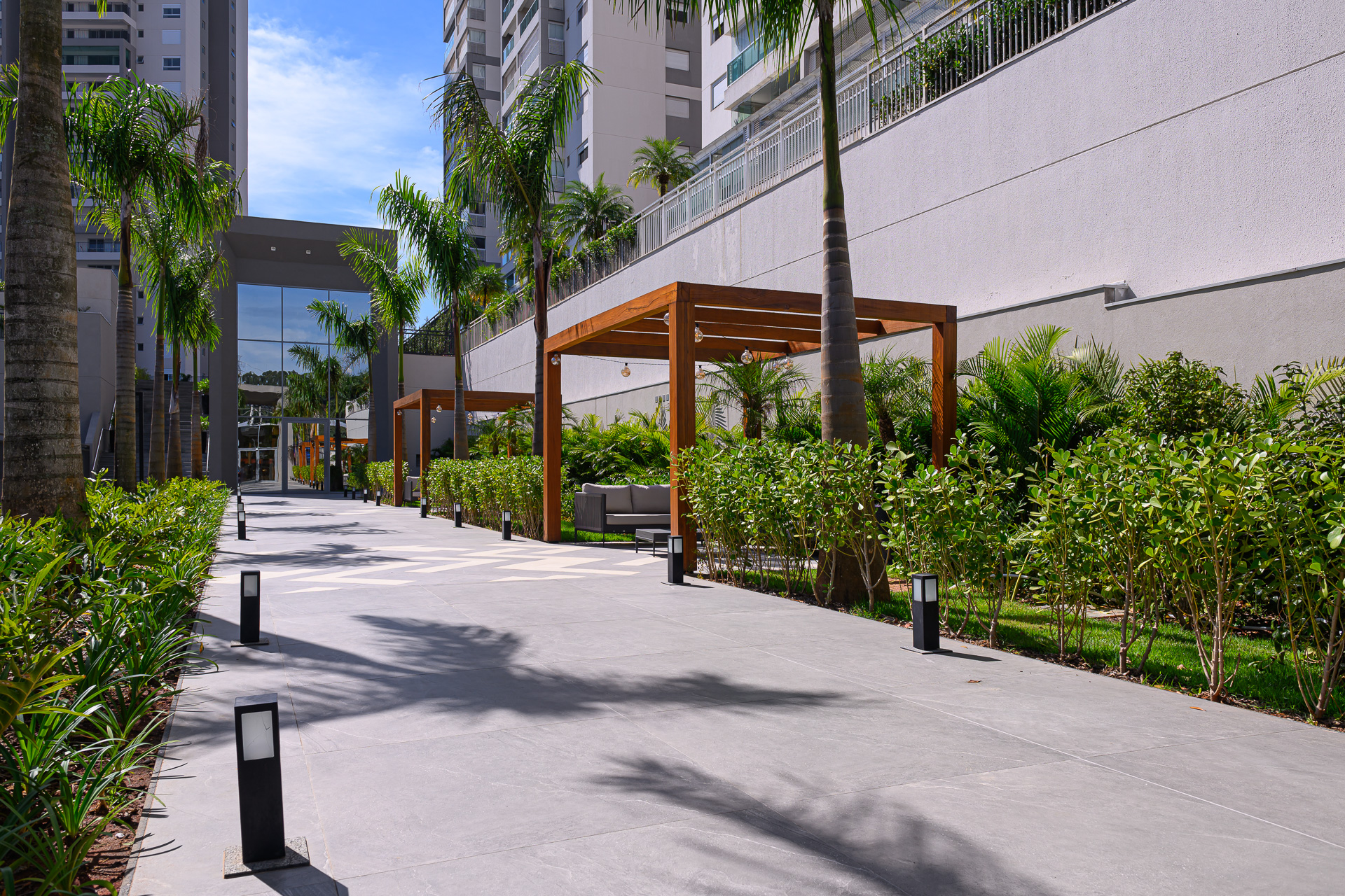 Isla by Cyrela -- Foto do Empreendimento Pronto l Portaria