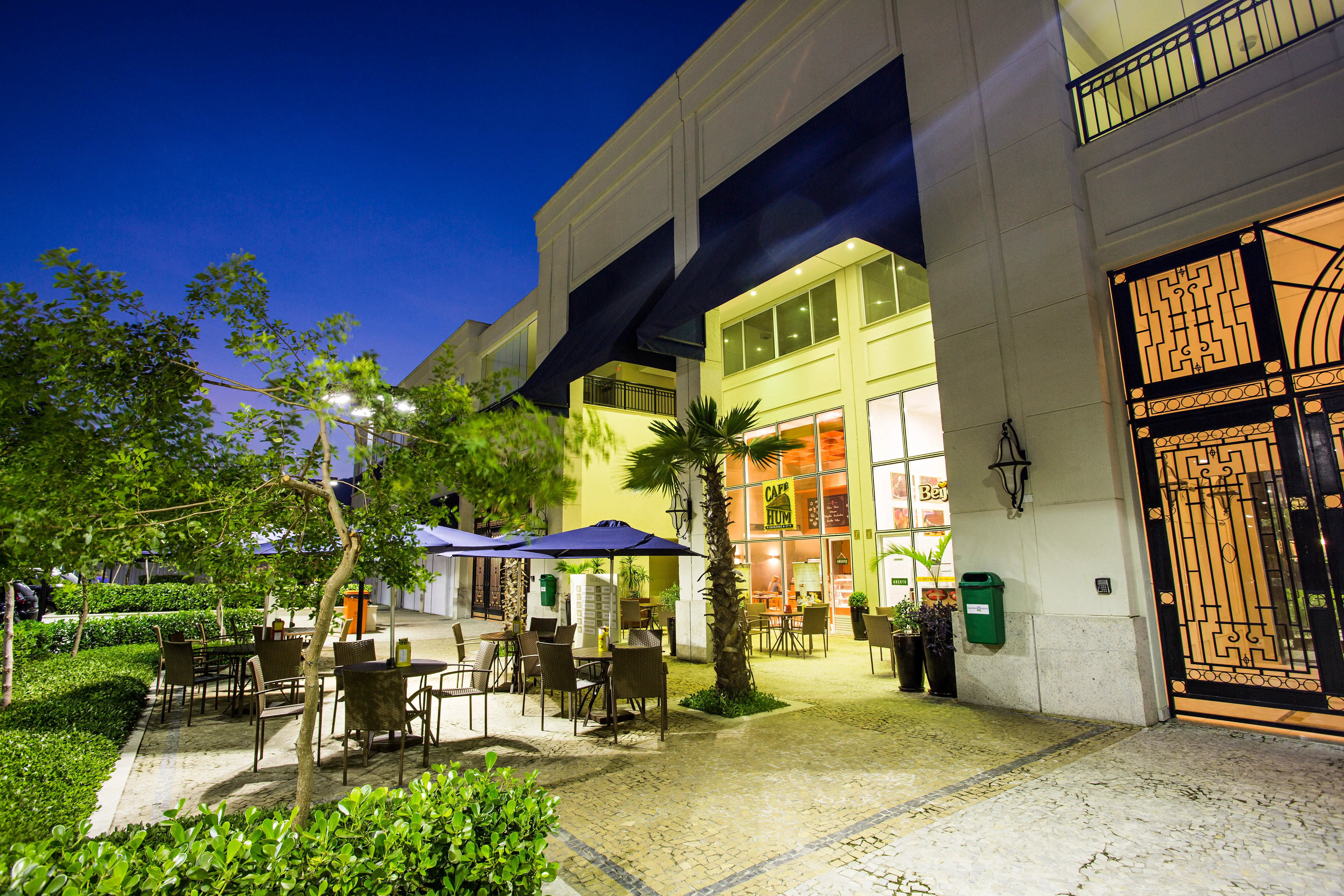 Majestic Cidade Jardim -- Empório Jardim