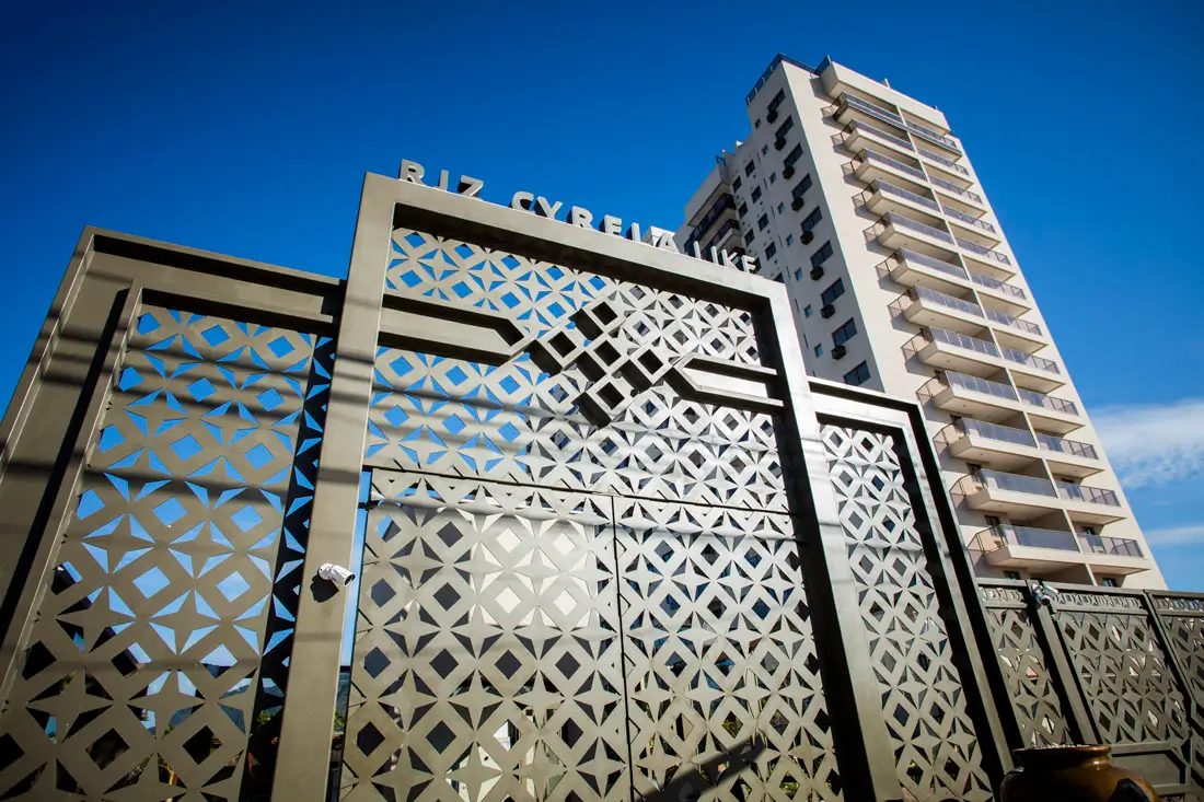 RJZ Cyrela Like Residencial Club -- Entrada