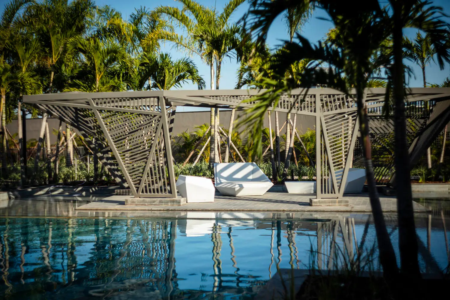 Latitud Condominium Design -- Pool House