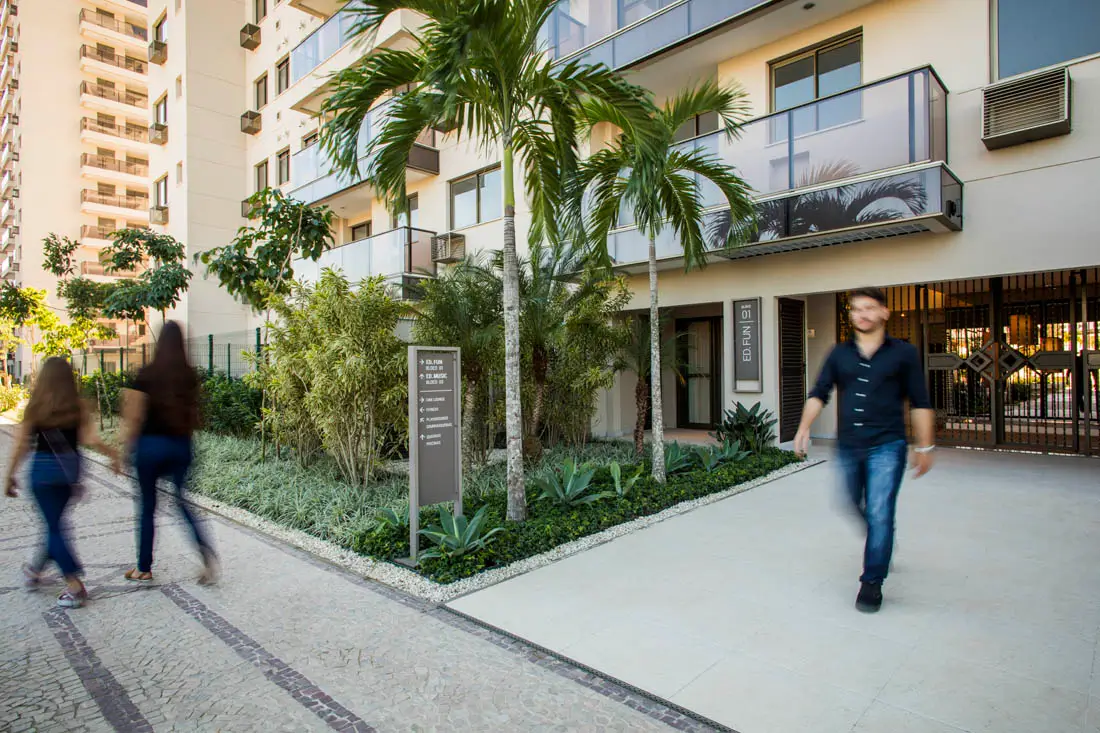 RJZ Cyrela Like Residencial Club -- Área comum