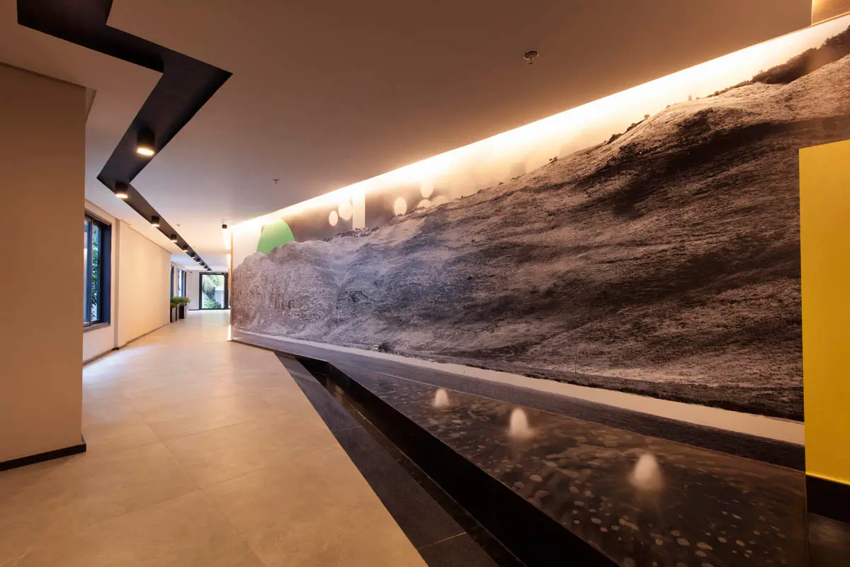 Open Gallery & Design -- Art Collection