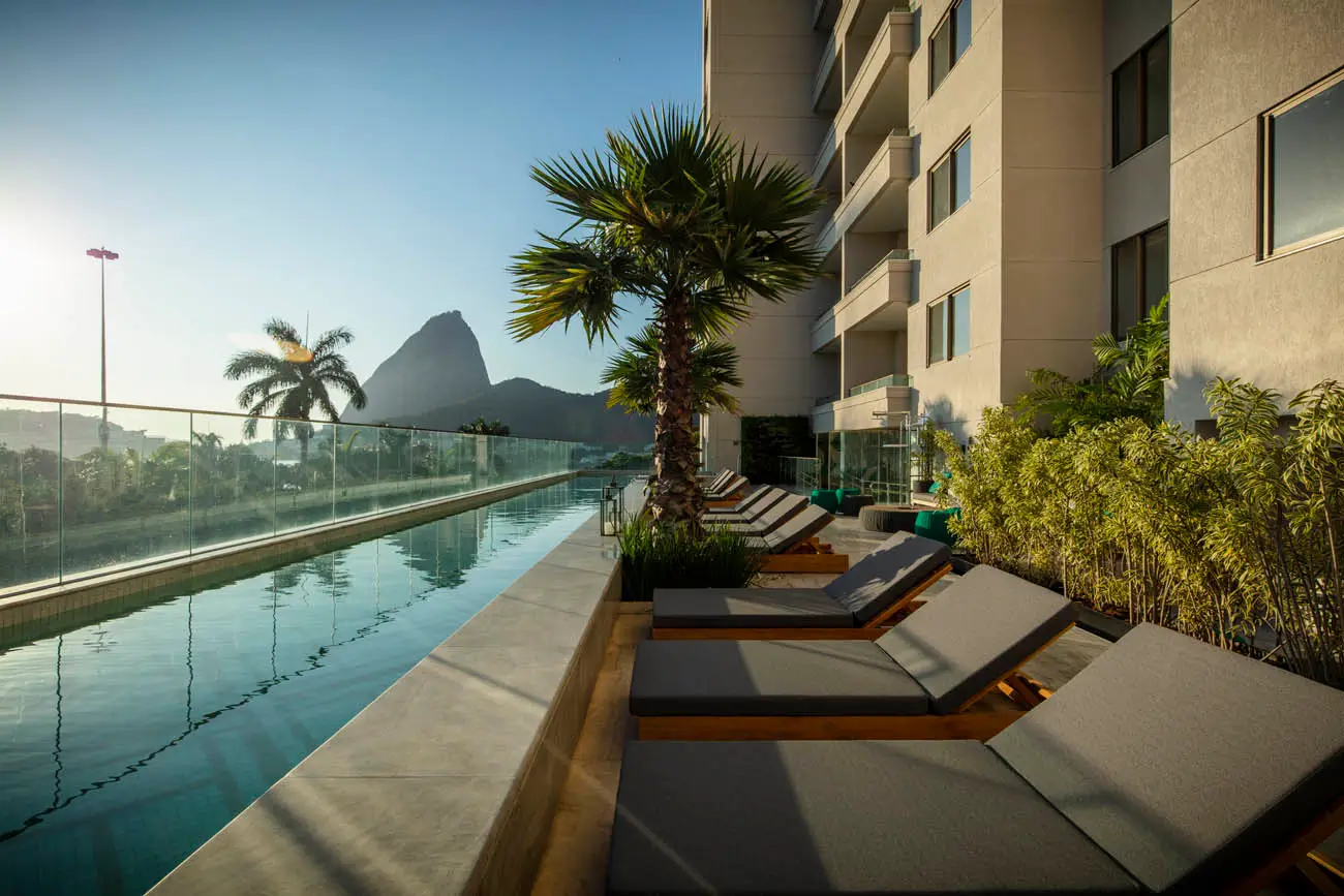 Rio By Yoo -- Piscina 31m