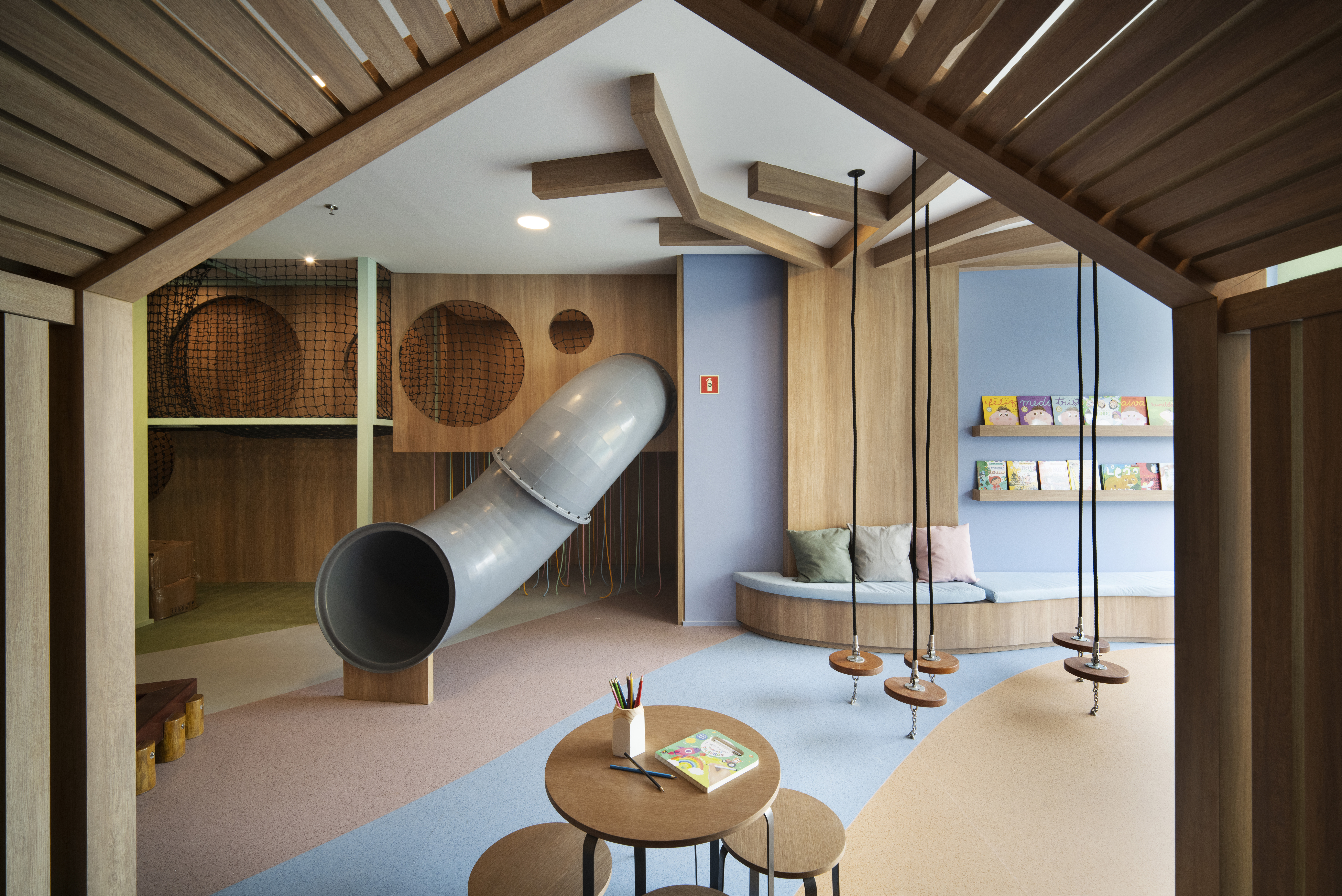 Easy Botafogo -- BRINQUEDOTECA