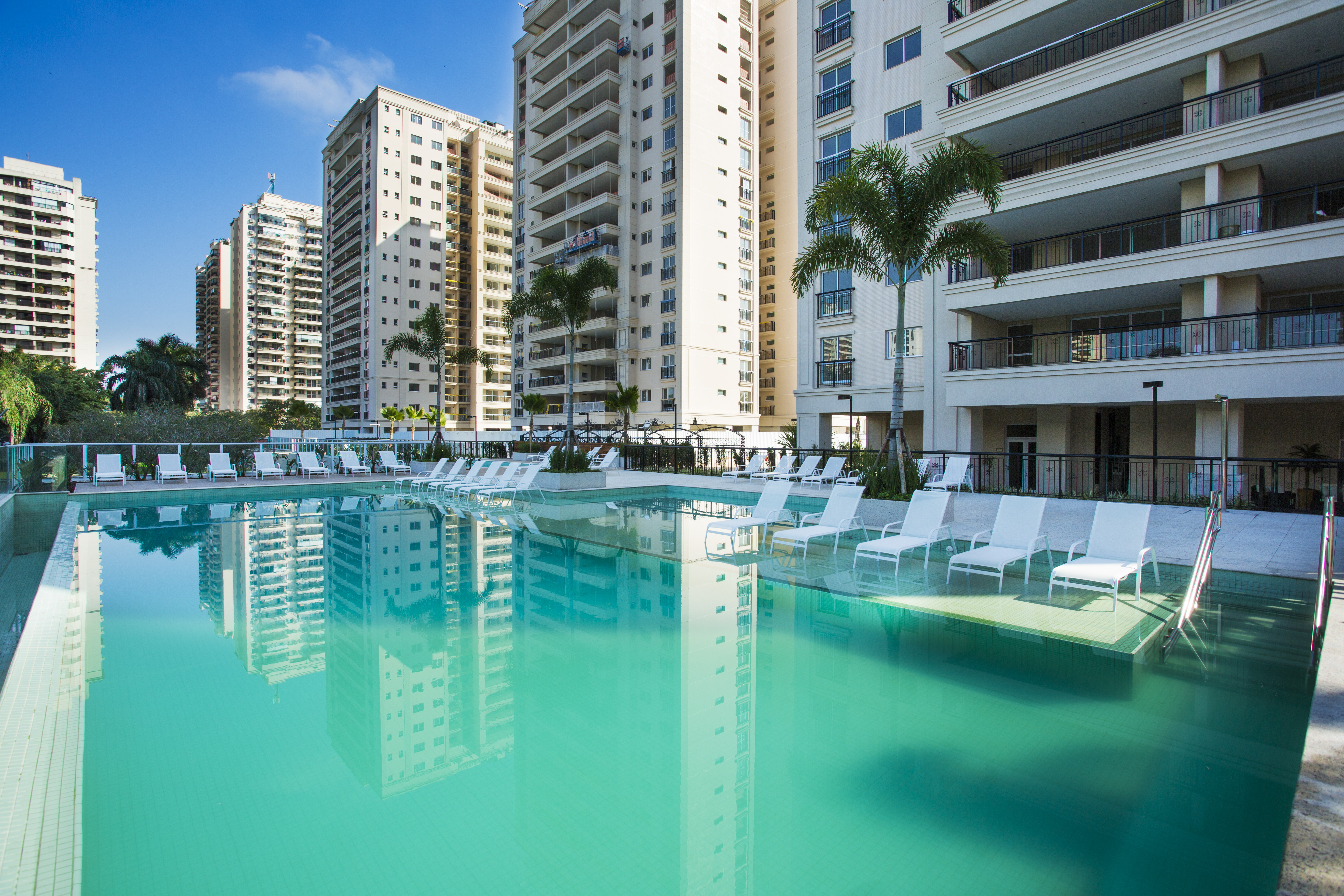 360° On the Park -- Piscina de 25m