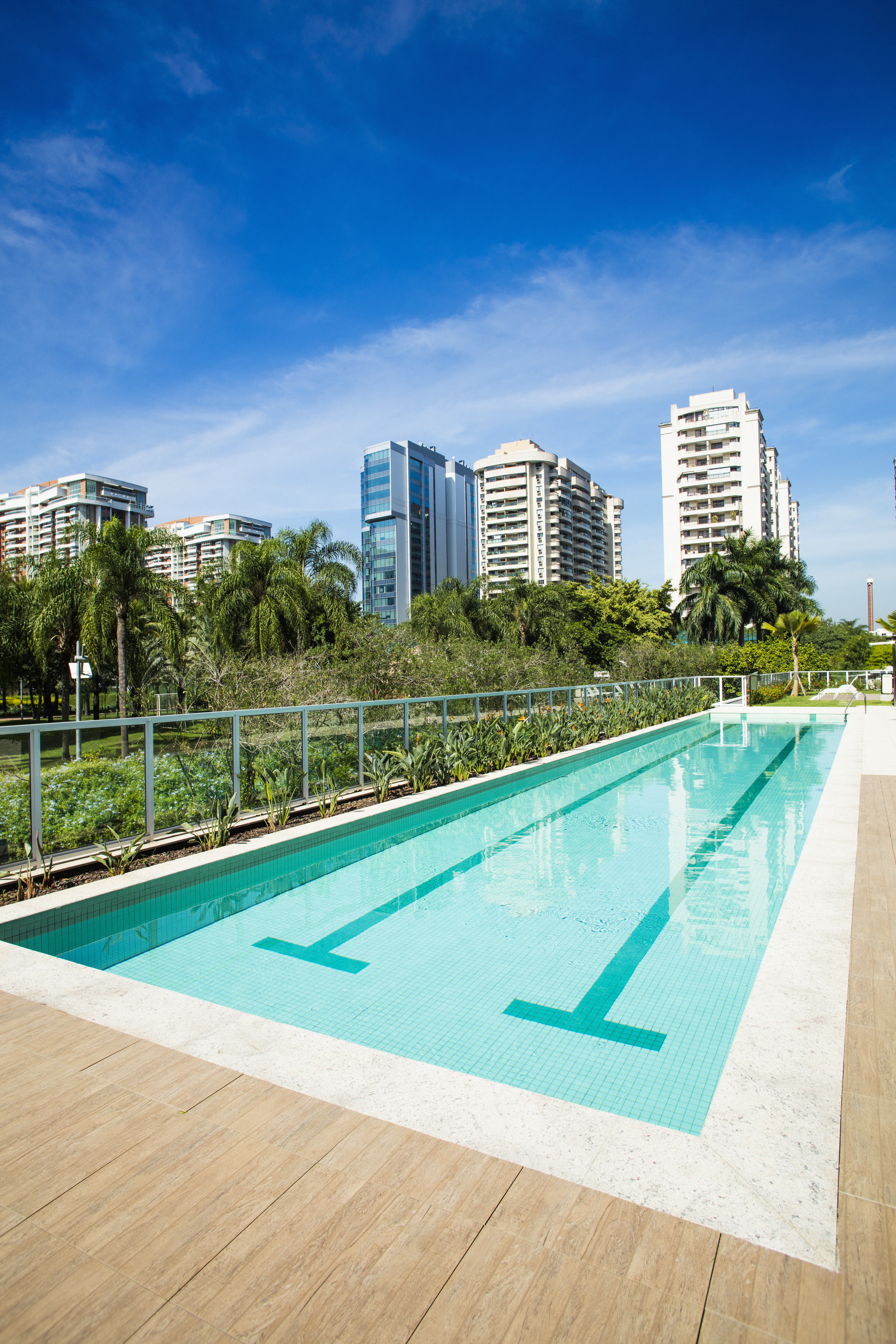360° On the Park -- Piscina de 25m