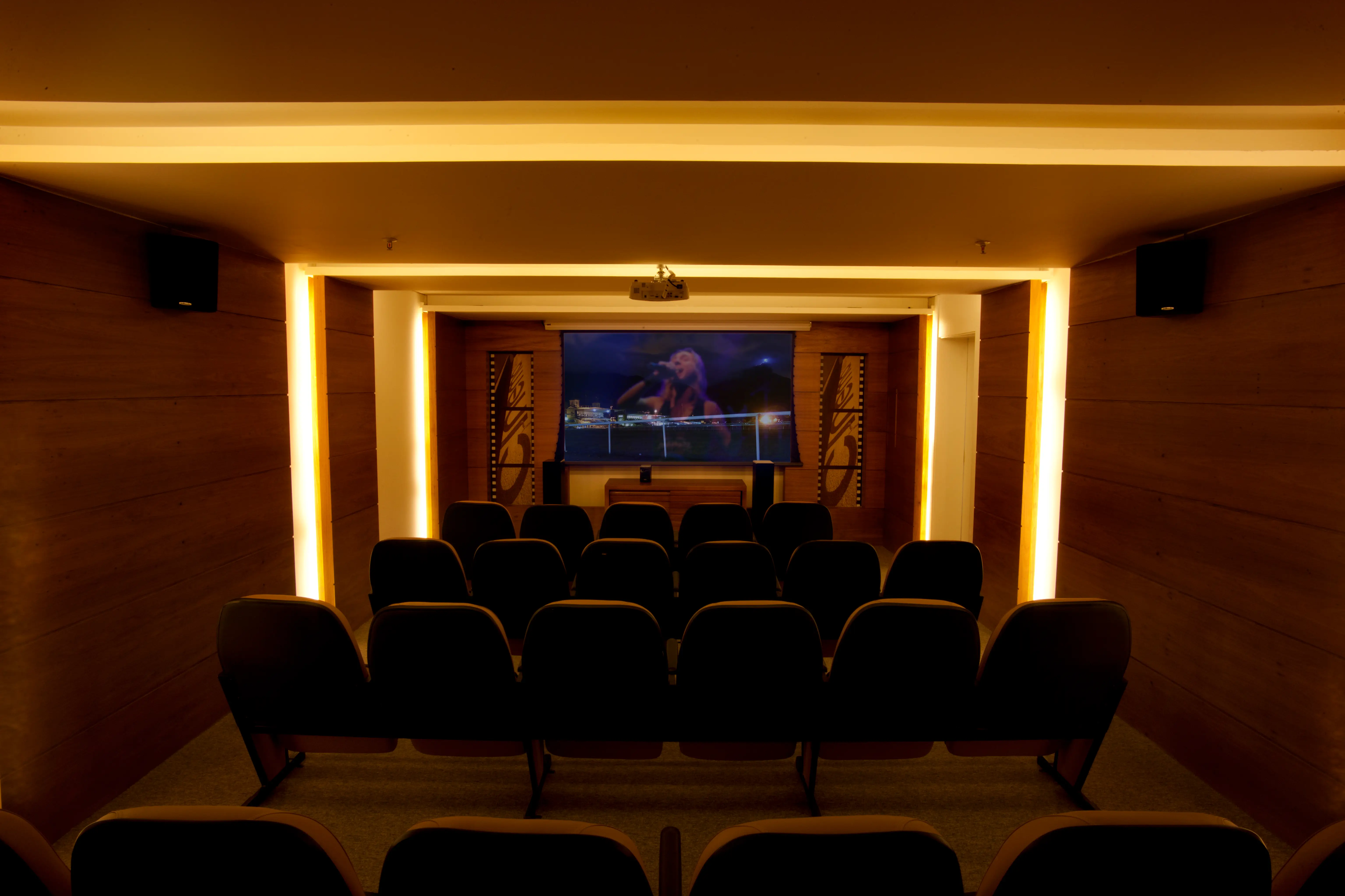 Reserva Jardim -- SALA DE CINEMA