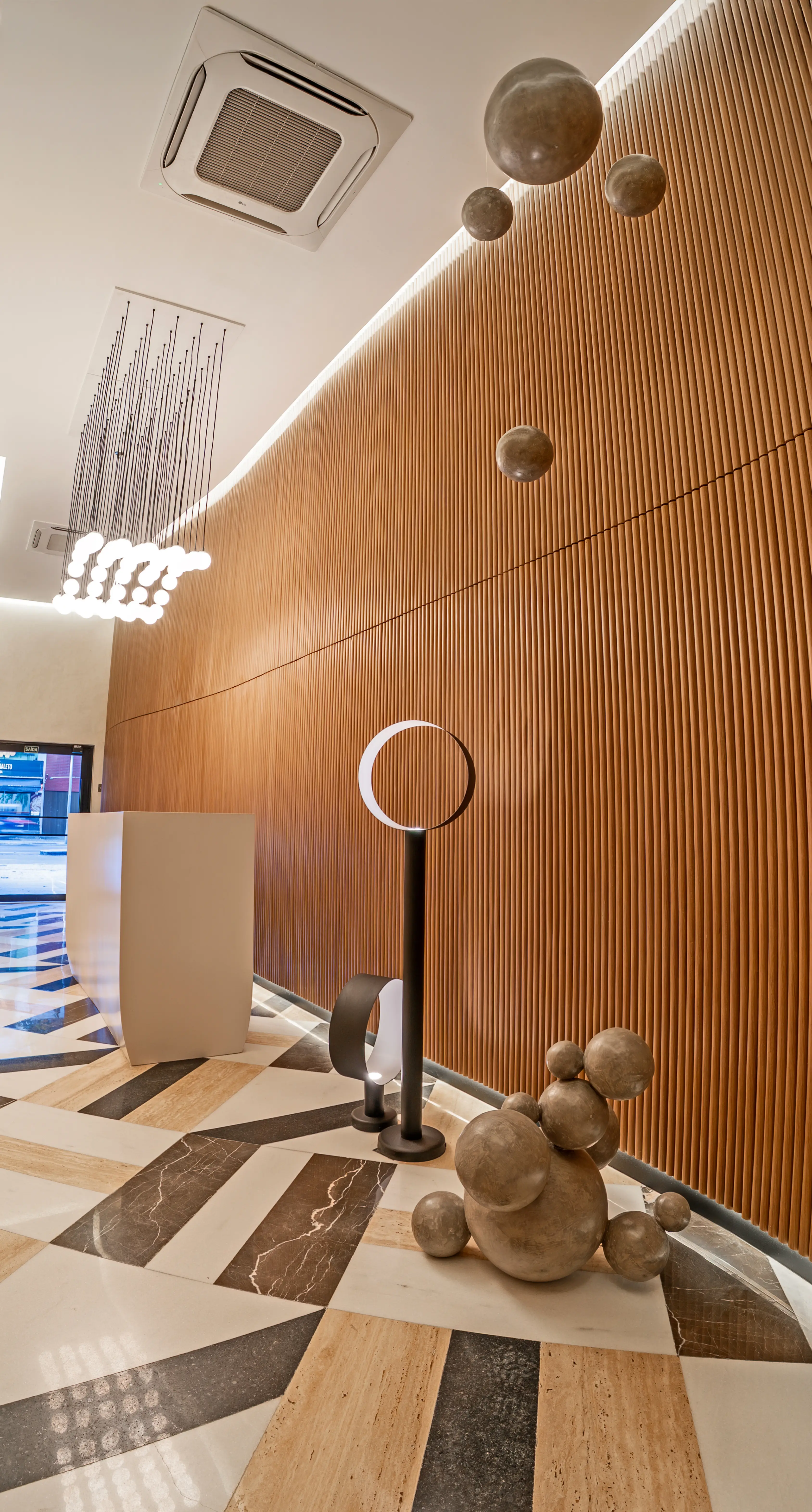 On the Sea Arpoador -- LOBBY