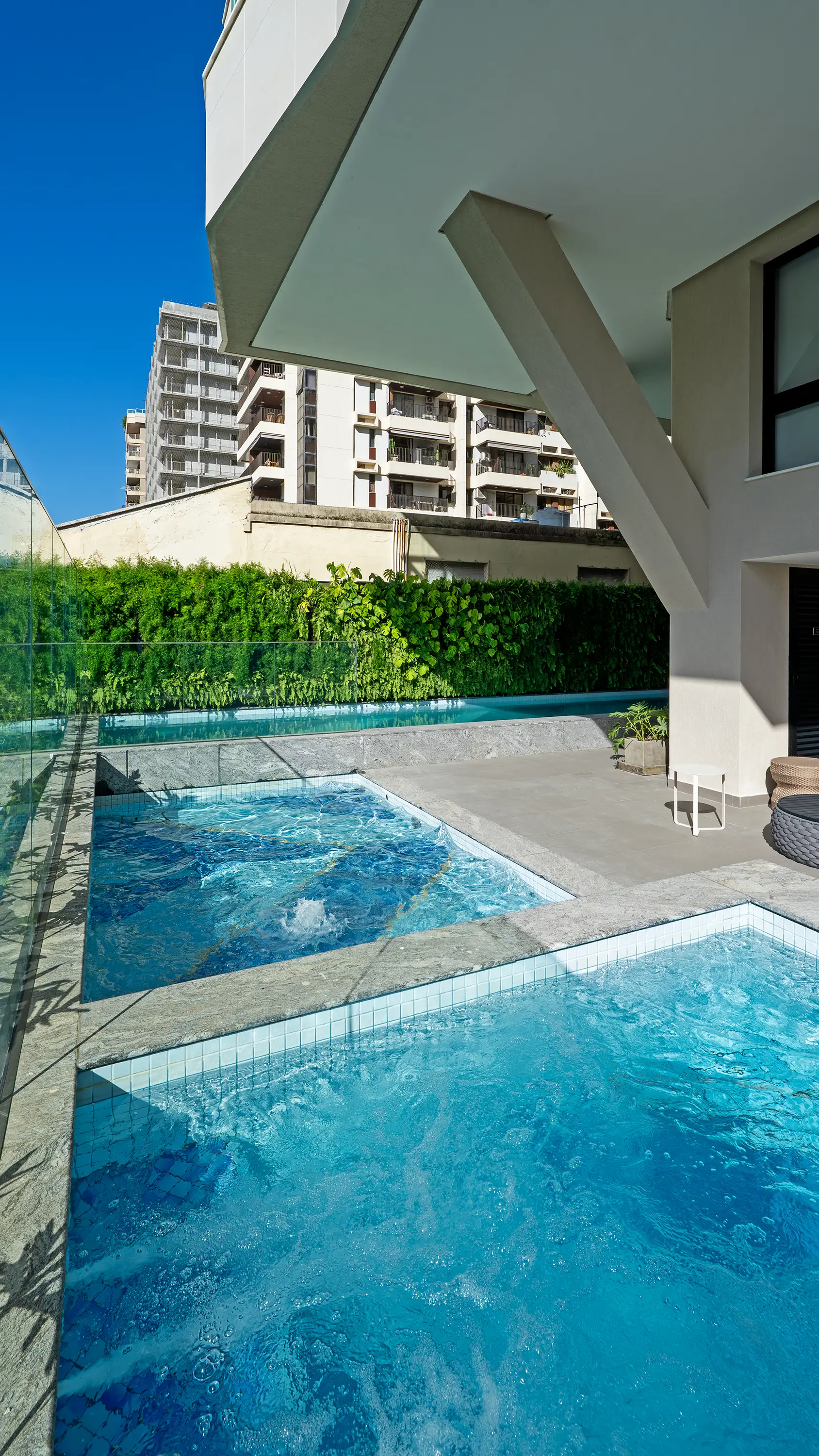 On the Sea Arpoador -- PISCINAS