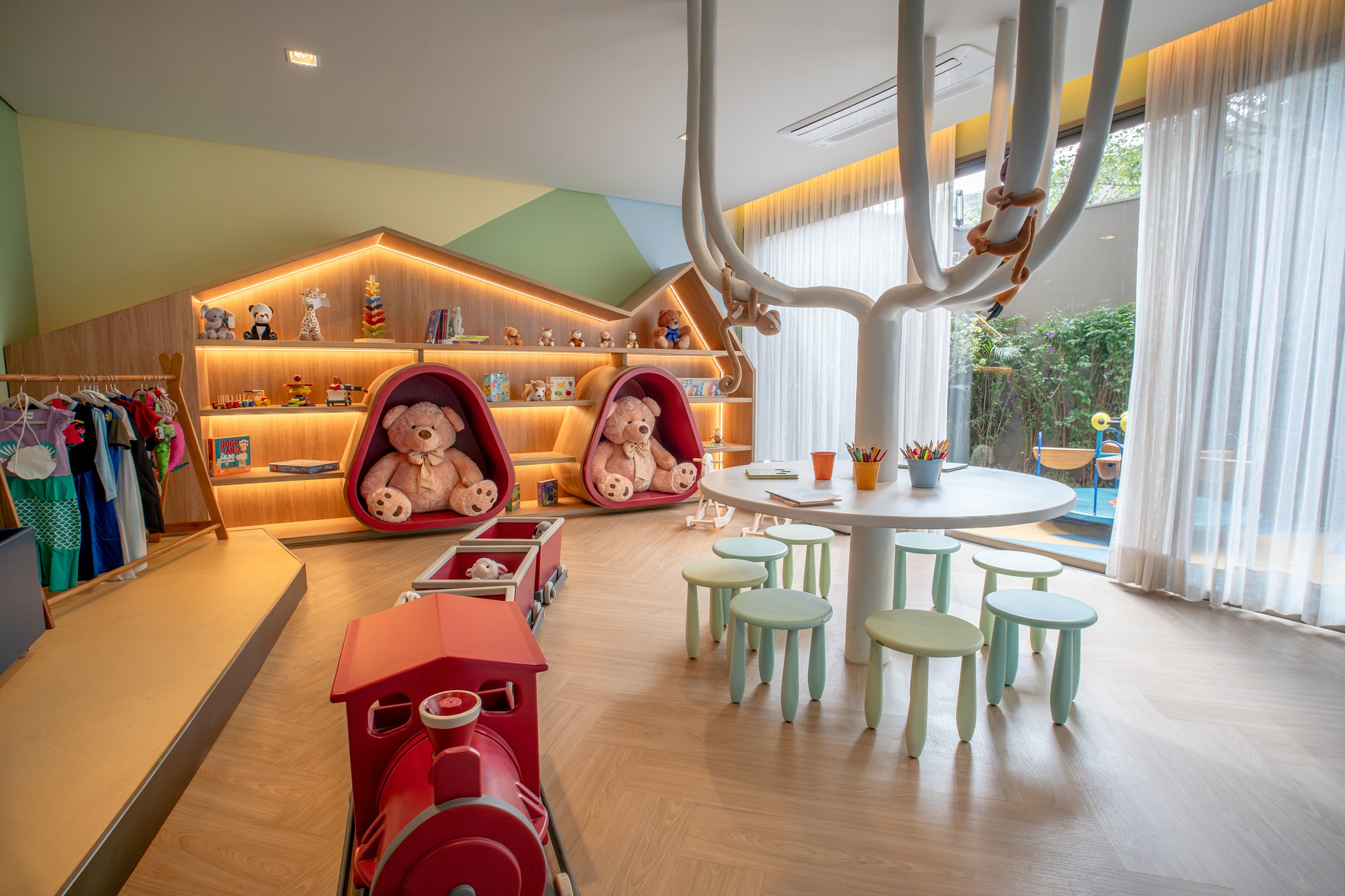 Cyrela Moema By Yoo -- Empreendimento Pronto | Brinquedoteca