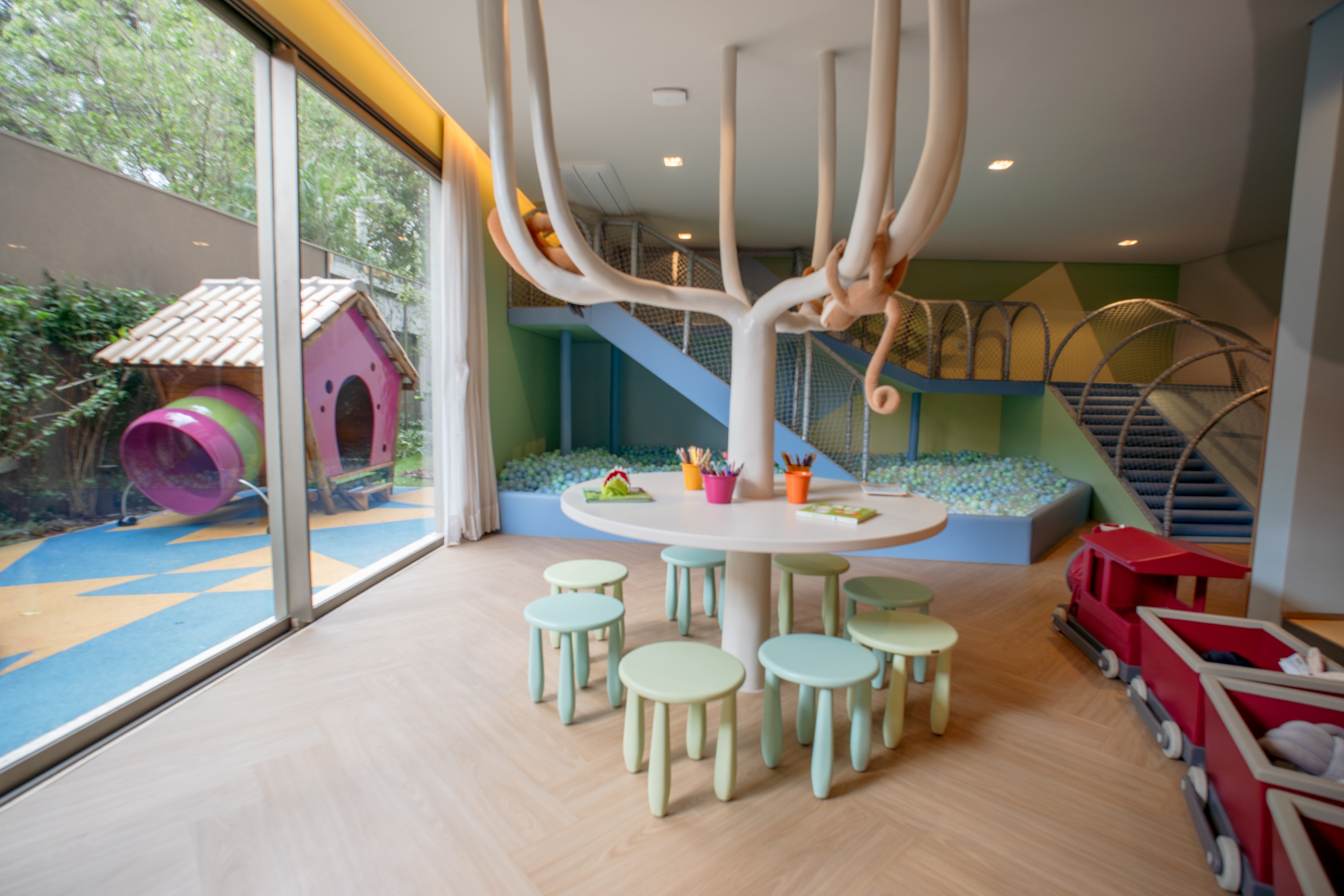 Cyrela Moema By Yoo -- Empreendimento Pronto | Brinquedoteca