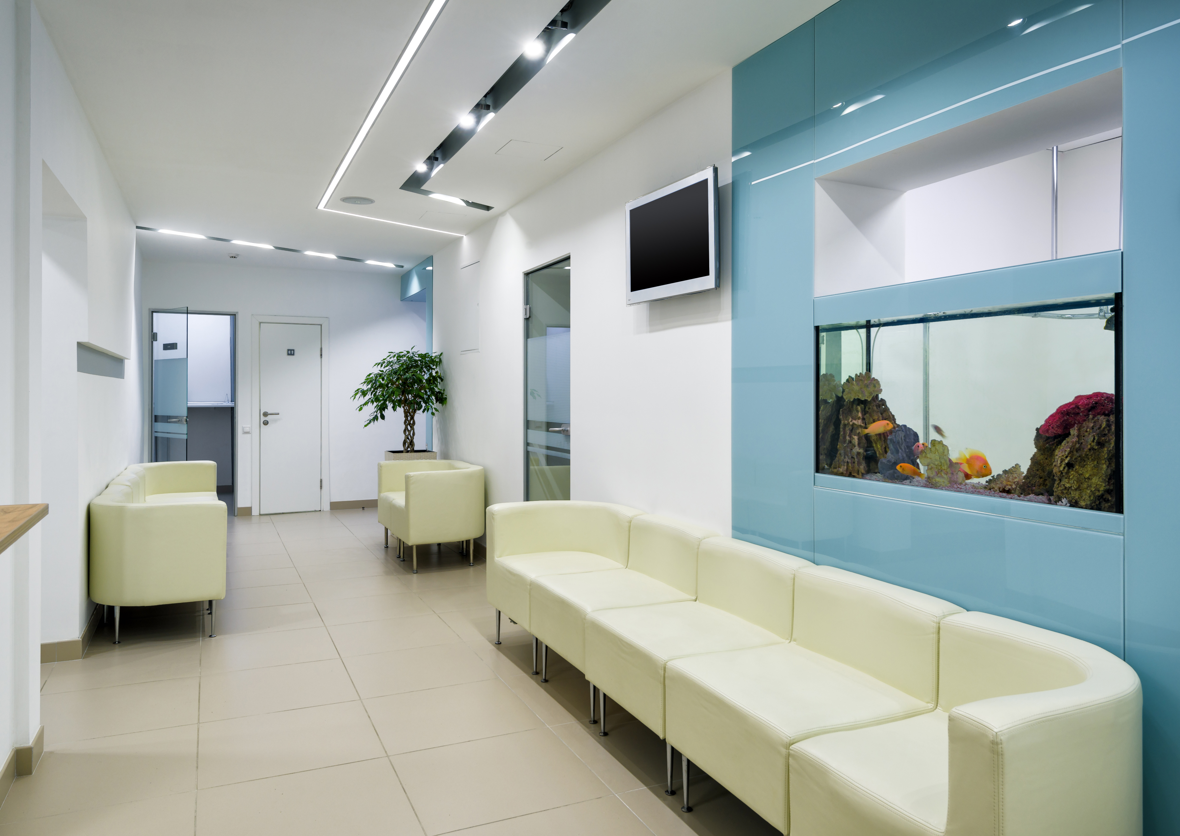 Interior clínica médica.