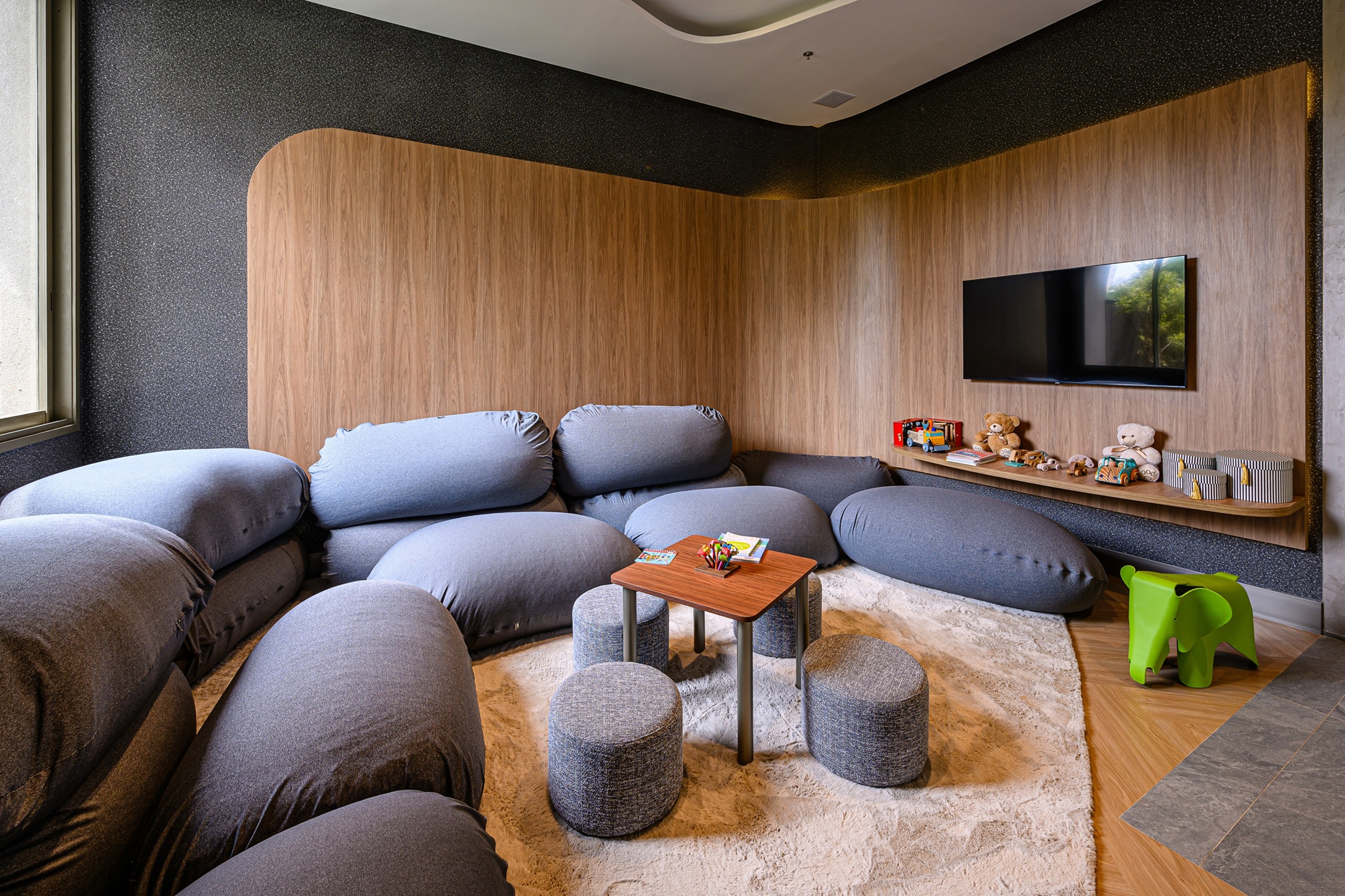 Aero Design by Pininfarina -- Foto do Empreendimento Pronto | Espaço Multiuso