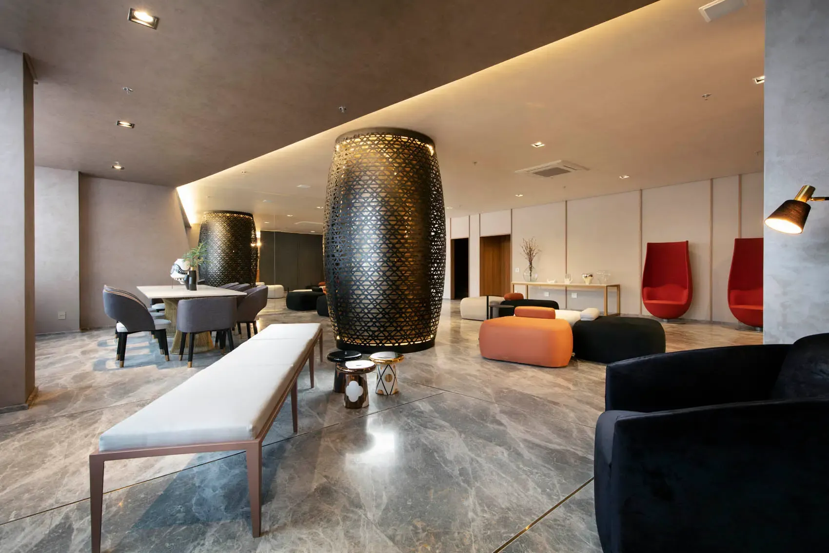Lounge Yoo Two