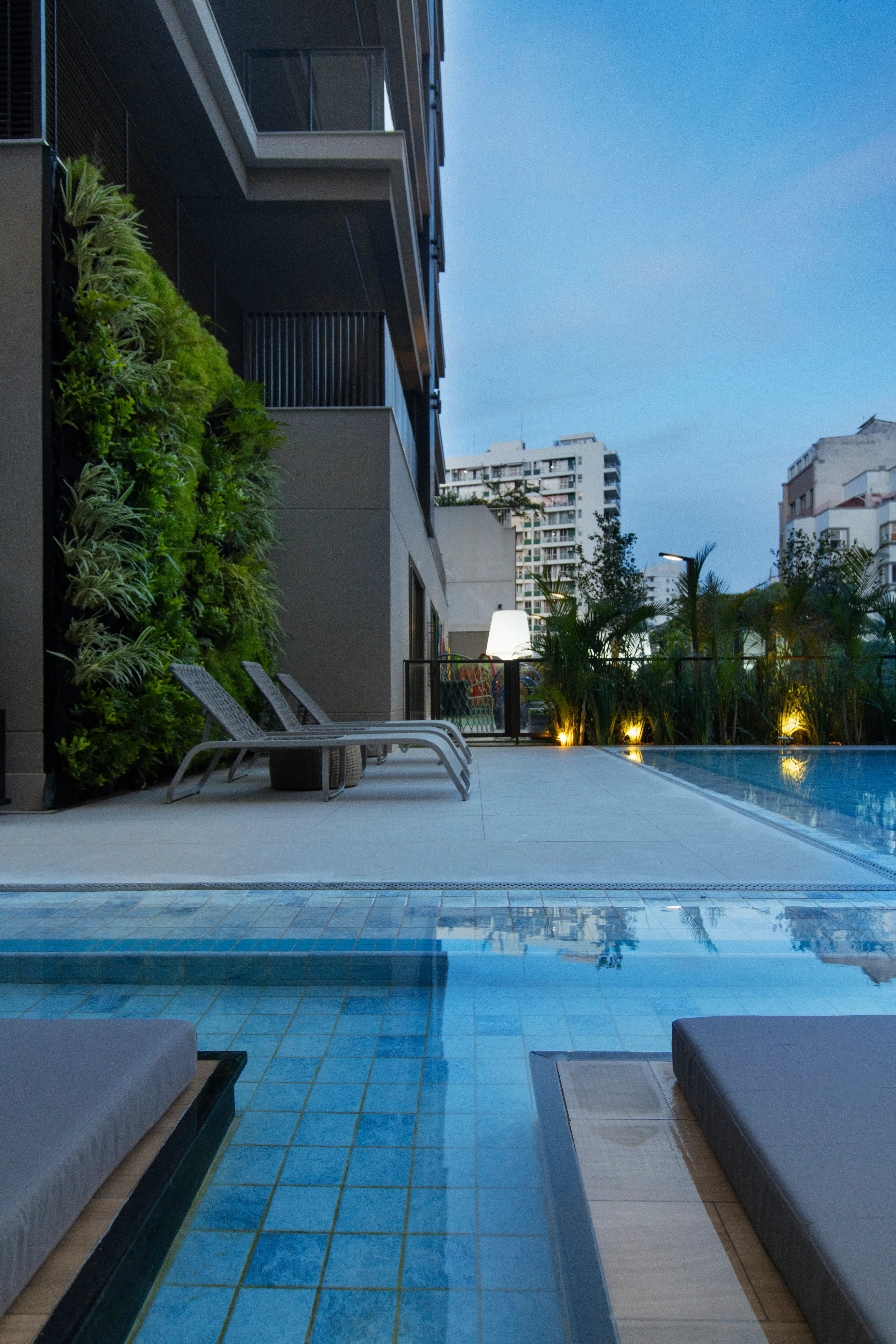 PISCINA CLIMATIZADA DE 25M²