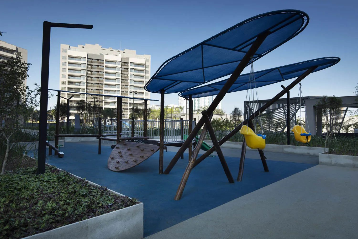 Playground infanto juvenil