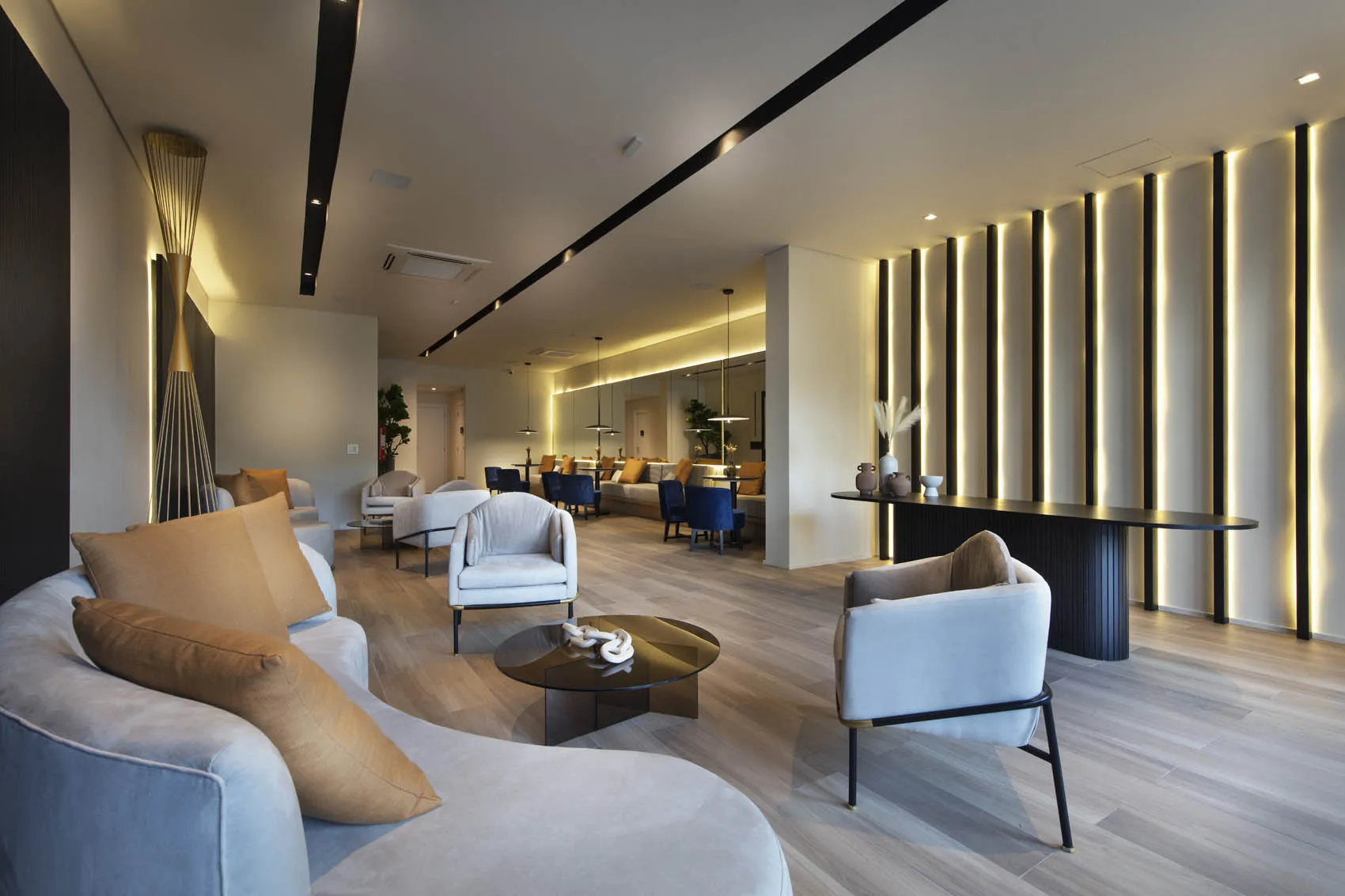 Meeting Lounge.