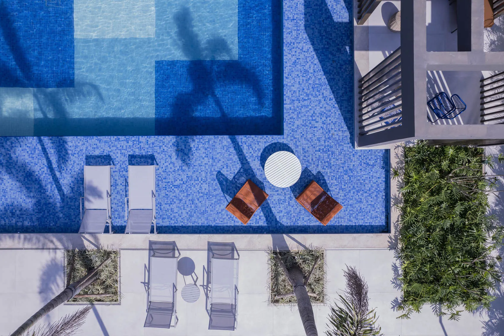 Piscina Climatizada de 25M e Deck Molhado