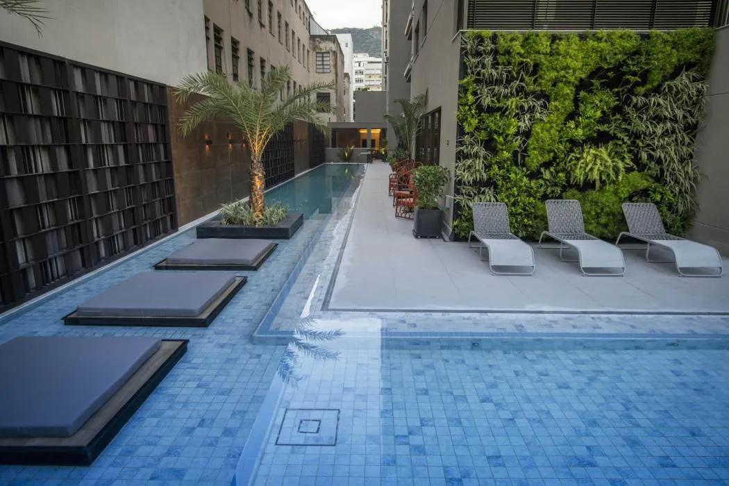 Easy Botafogo - piscina